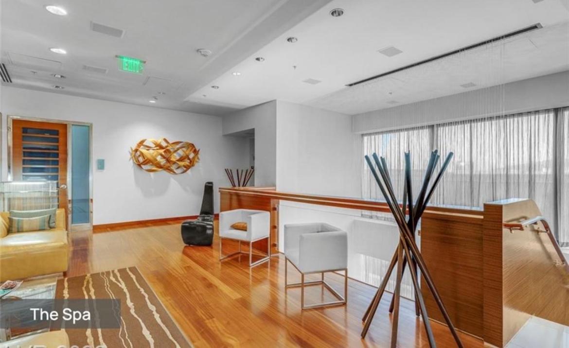 Vdara Beautiful Suite On 22Nd Flr Free Valet Parking Las Vegas Exterior photo