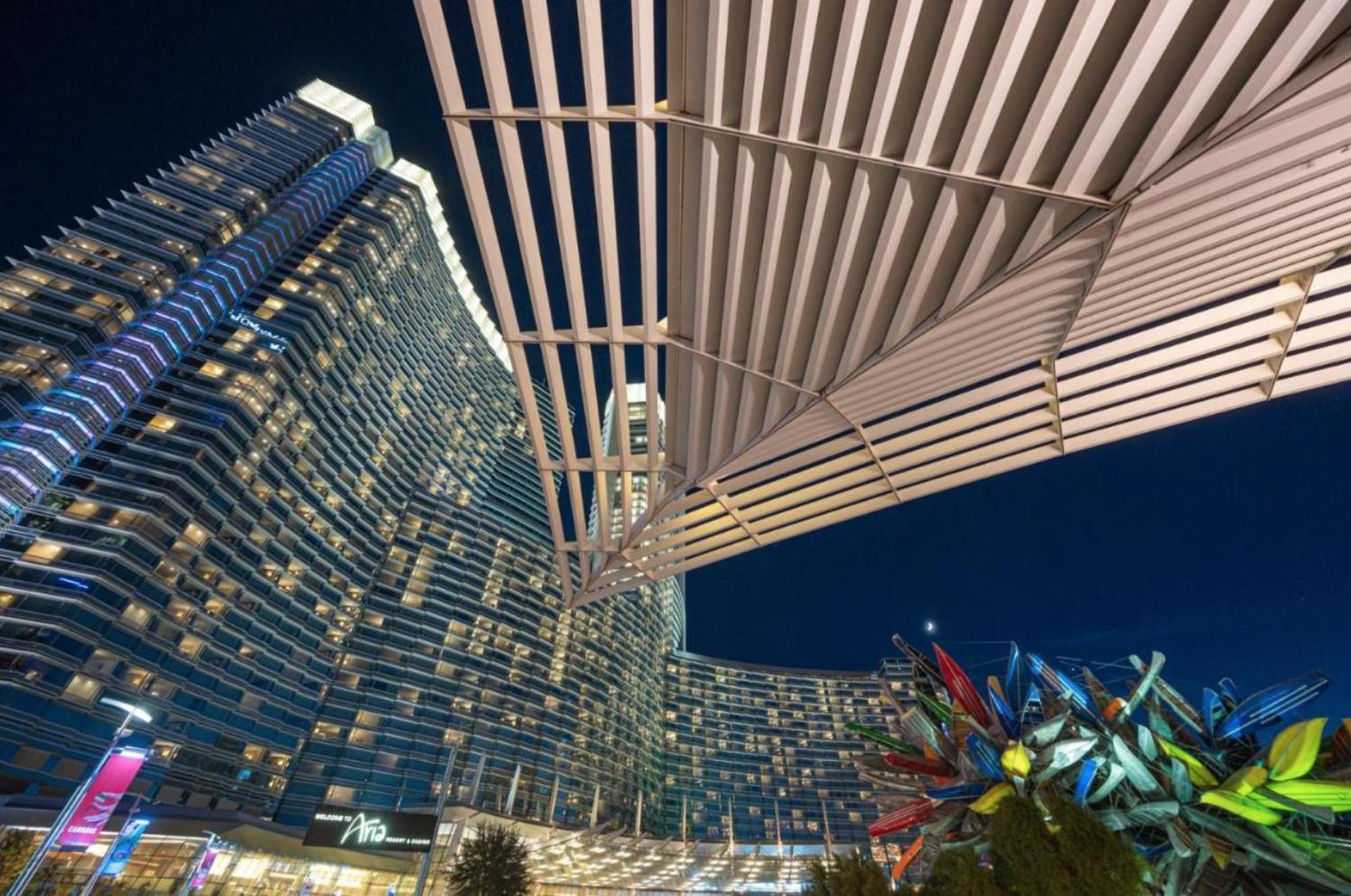 Vdara Beautiful Suite On 22Nd Flr Free Valet Parking Las Vegas Exterior photo